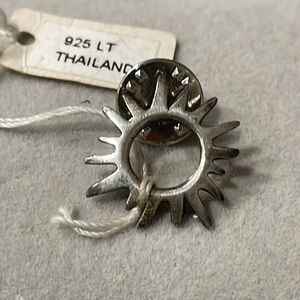 Circle of friends Sunburst Pin☀️